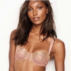 NWT Victoria’s Secret bra